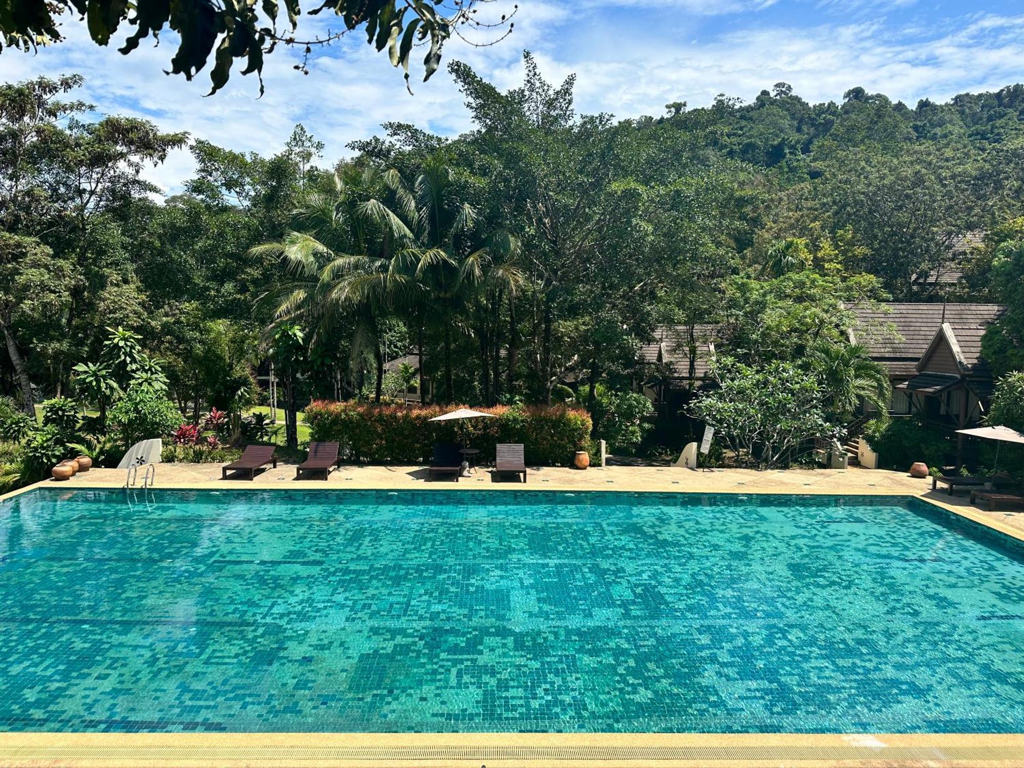 Kooncharaburi Resort - Koh Chang Bagian luar foto